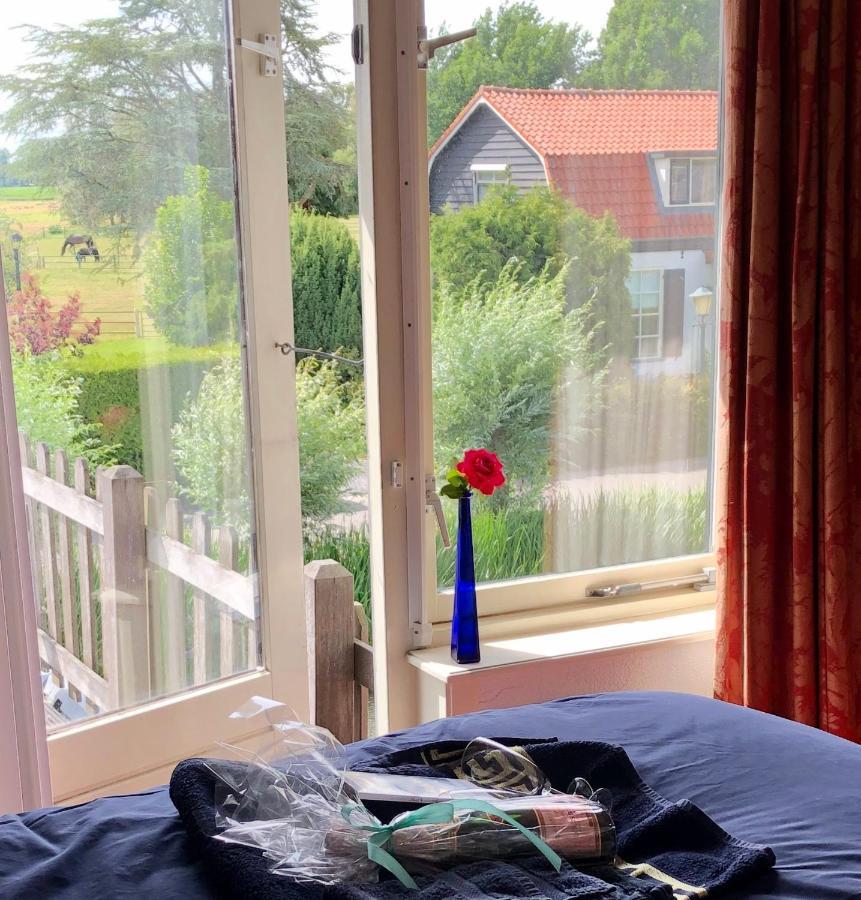 Art+Bed And Breakfast 's-Graveland Extérieur photo